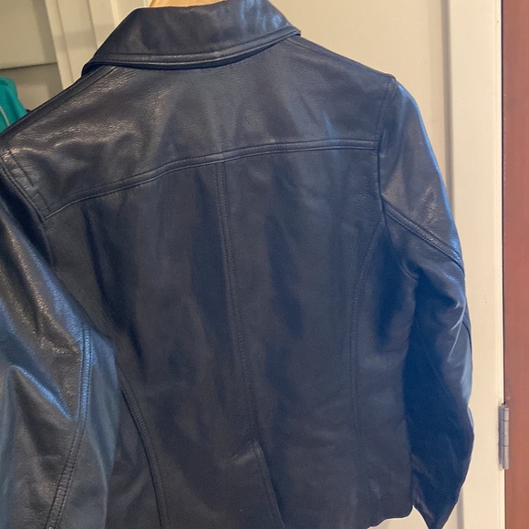 Vintage Banana Republic 100% genuine leather coat - Picture 4 of 6